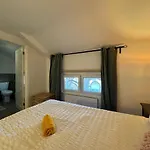 Victoria Road Swindon - 1 Bedroom Apartment